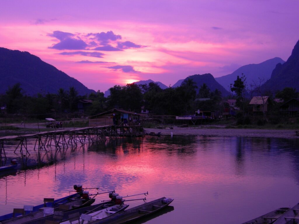 Lao Explorer Guided Tour